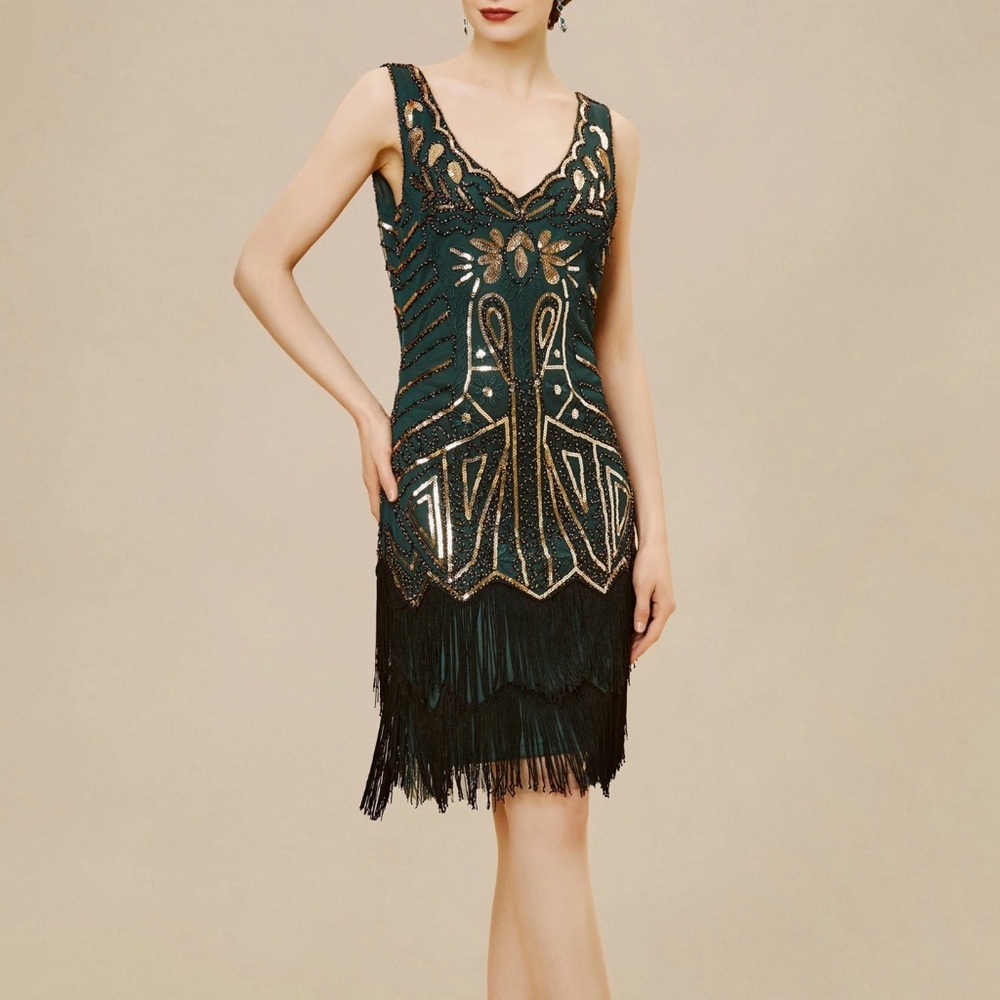 Flapper / Gatsby Black and Gold Fringe and sequin dress